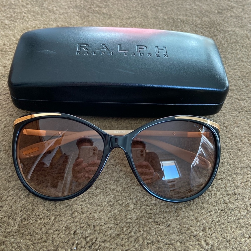 Ralph Lauren Sunglasses 🕶️
